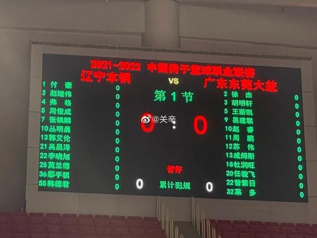 DC新片《闪电侠》曝三巨头海报 串联过去未来现在 2023-04-18 随着上映时间的临近，DC宇宙的新片《闪电侠》，也曝光了一组人物海报。
